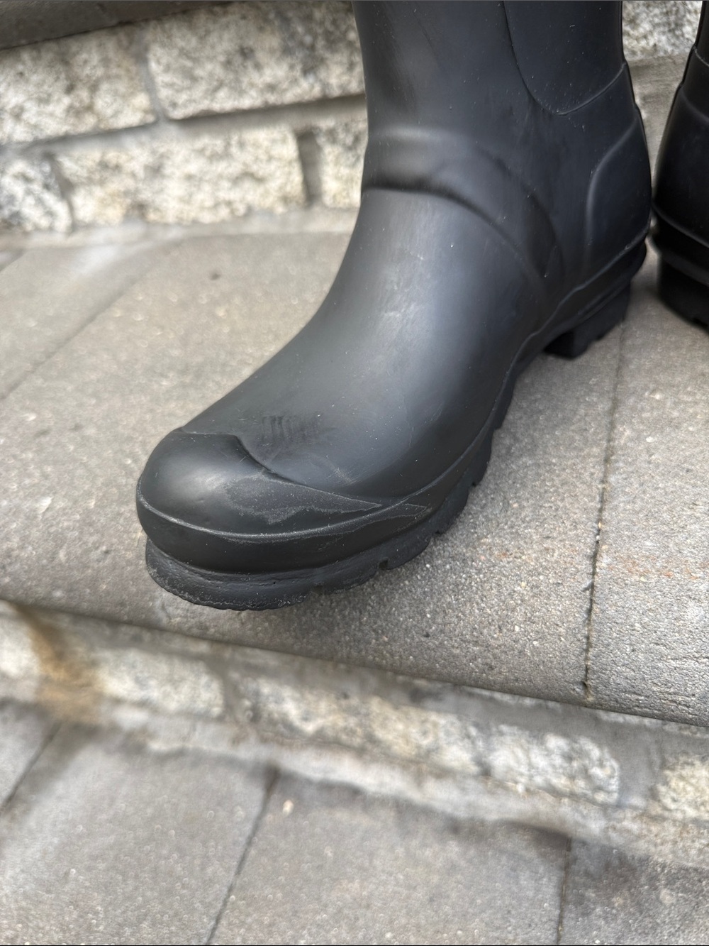 Hunter Original Tall rain boots in matte black. - Picture 11 of 11